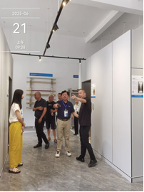 舊梯更新,奧瑪斯人在行動(dòng) 舊梯更新,奧瑪斯人在行動(dòng)