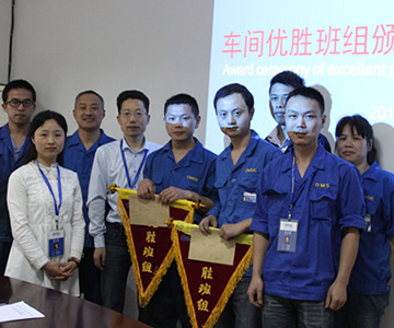 推行6SRQA月考評制度,奧瑪斯車間管理水平再上新臺階